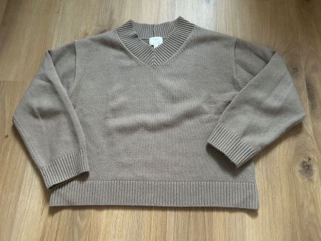 Pull en laine gris/beige col en V à la mode