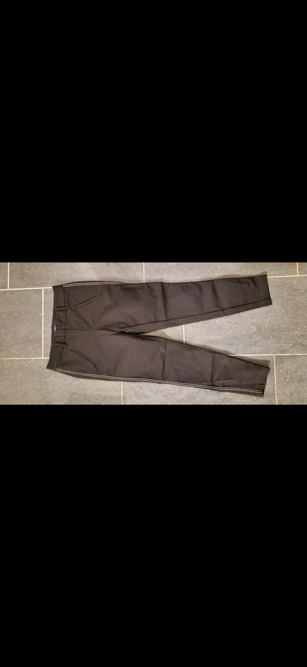 Lotti di vestiti: Grosses Kleiderpaket Grösse S/M 50 Teile – Usato da Bubendorf venduto da ang_b829 4