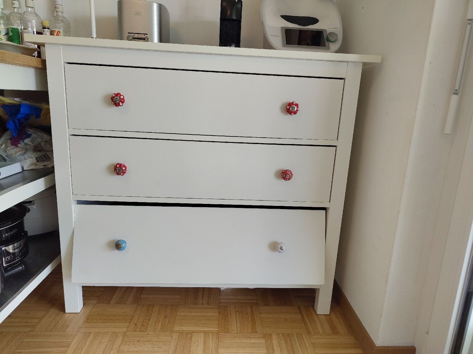 Ikea Kommoden: Hemnes Kommode weiss 3 Schubladen defekt – Defekt aus Dietlikon von VintageStudioZurich