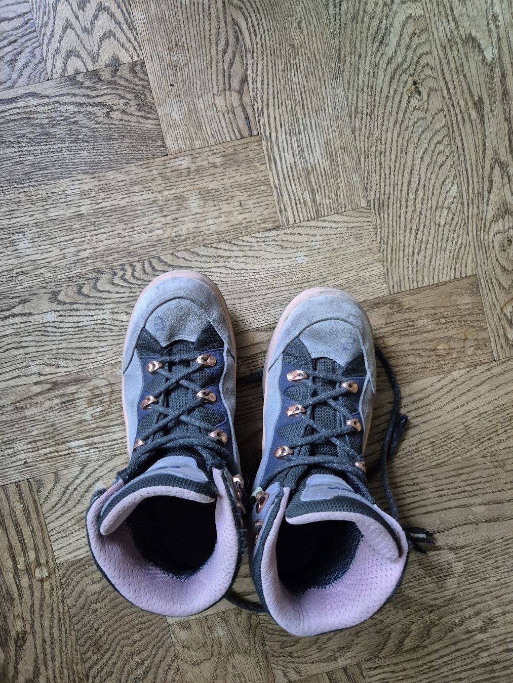 Schuhe für Mädchen: Mädchenwanderschuh, 35, Lowa Namuk – Gebraucht aus Zürich von Enila1977 7