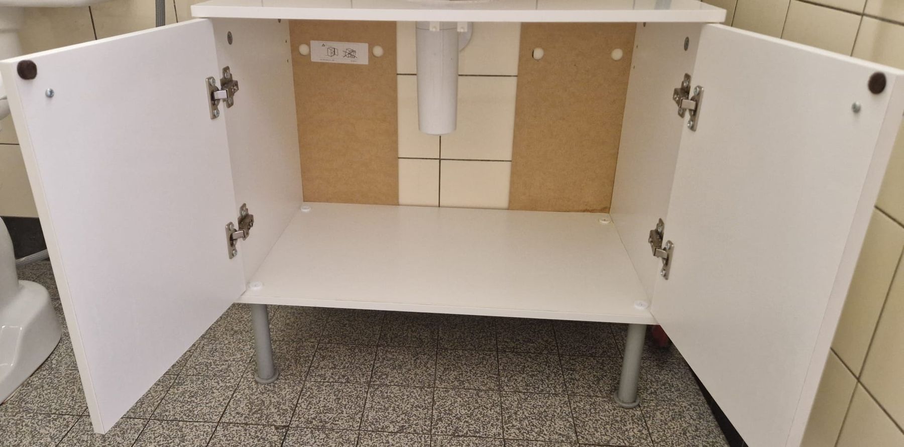 Ikea Mobili per bagno: Waschbeckenunterschrank – Usato da basel venduto da oen25kze 2