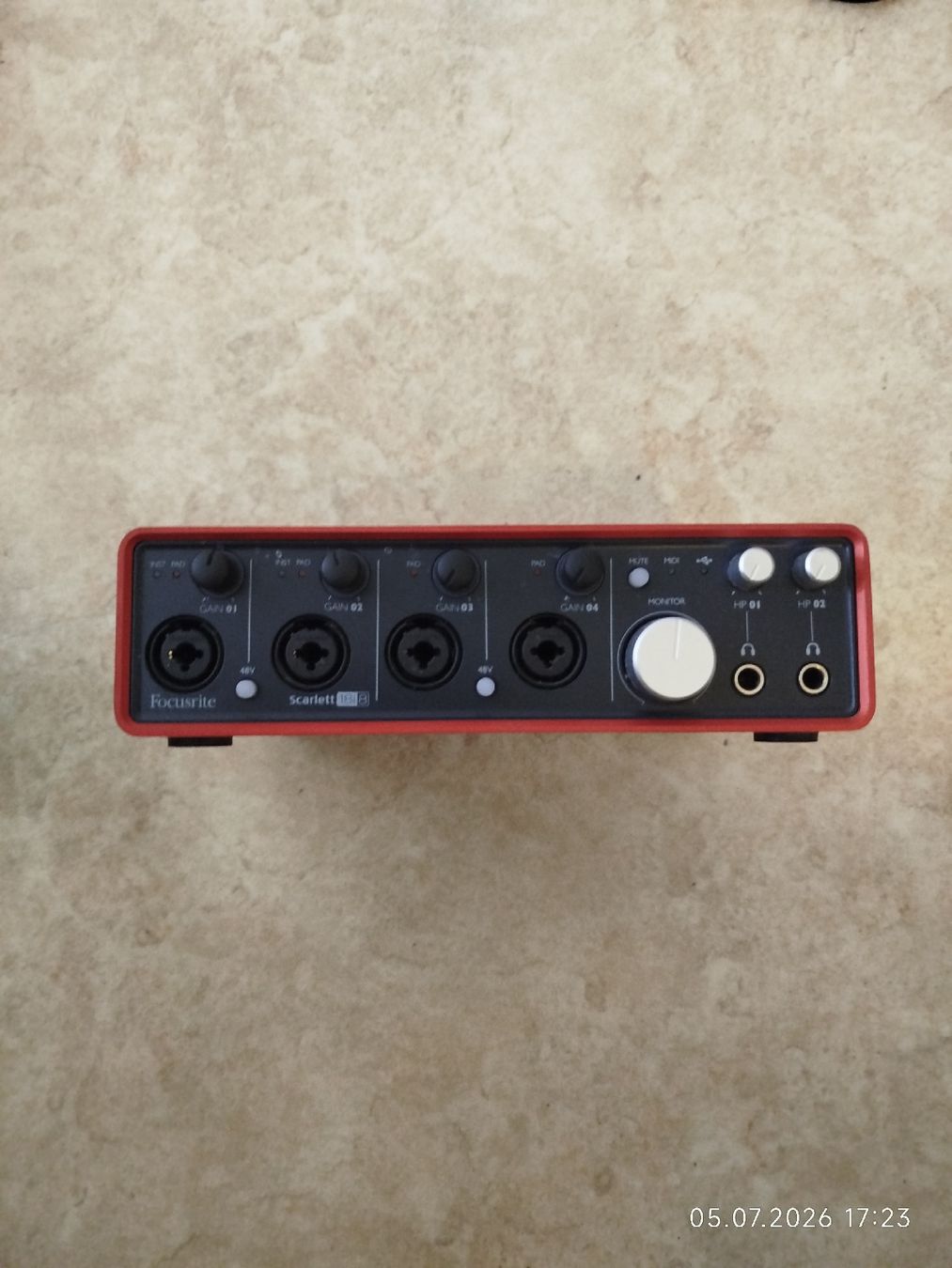 Registratori: Focusrite Scarlett 18i8 1st gen – Usato da Zürich venduto da etronicspy 2