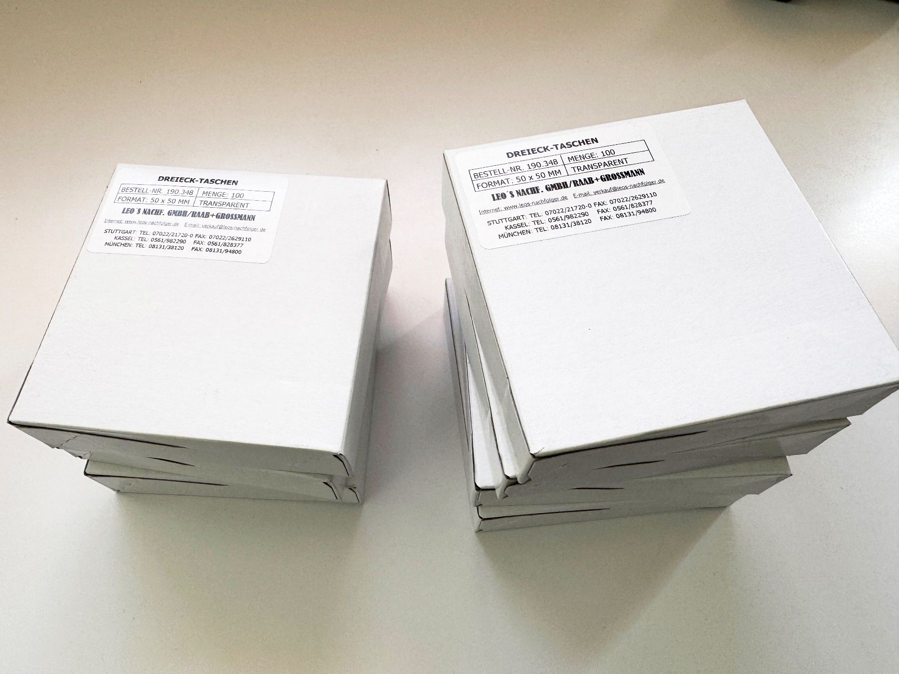Kit di pronto soccorso: Dreieck-Taschen, Selbstklebend – Nuovo (secondo la descrizione) da Biel/Bienne venduto da Philemon02 2