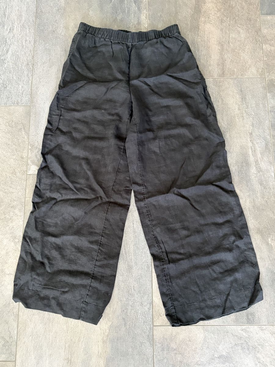 H&M Pantalons: H&M Sommerhose Grösse S – D'occasion à Wängi par rose259