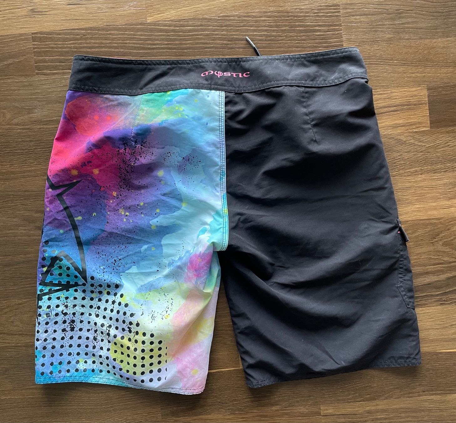 Mystic Badekleider & Bikinis: Boardshort Mystic – Gebraucht aus Olten von B3ren 1