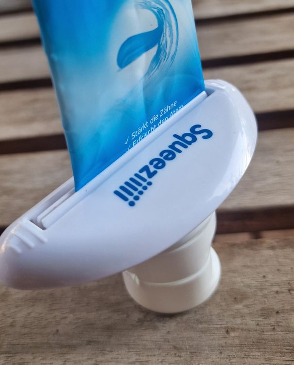 Küchengeräte: Squeeziiii! Zahnpasta-Tuben Ausdrücker - Nie mehr Reste drin – Neu und originalverpackt aus Glattpark(Opfikon) von Skypflaume 9