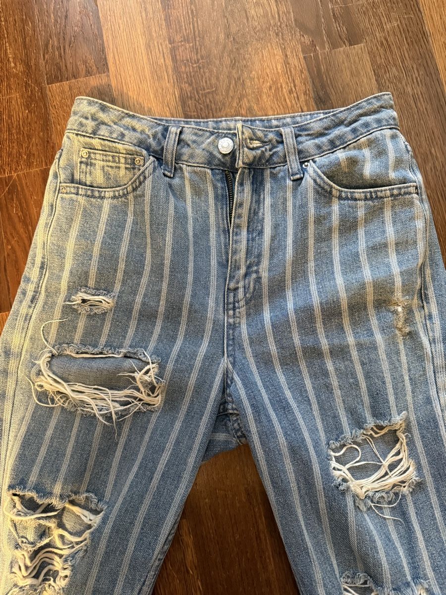 Topshop Jeans: Topshop mom jeans – Nuovo (secondo la descrizione) da Zürich venduto da Yuece 1