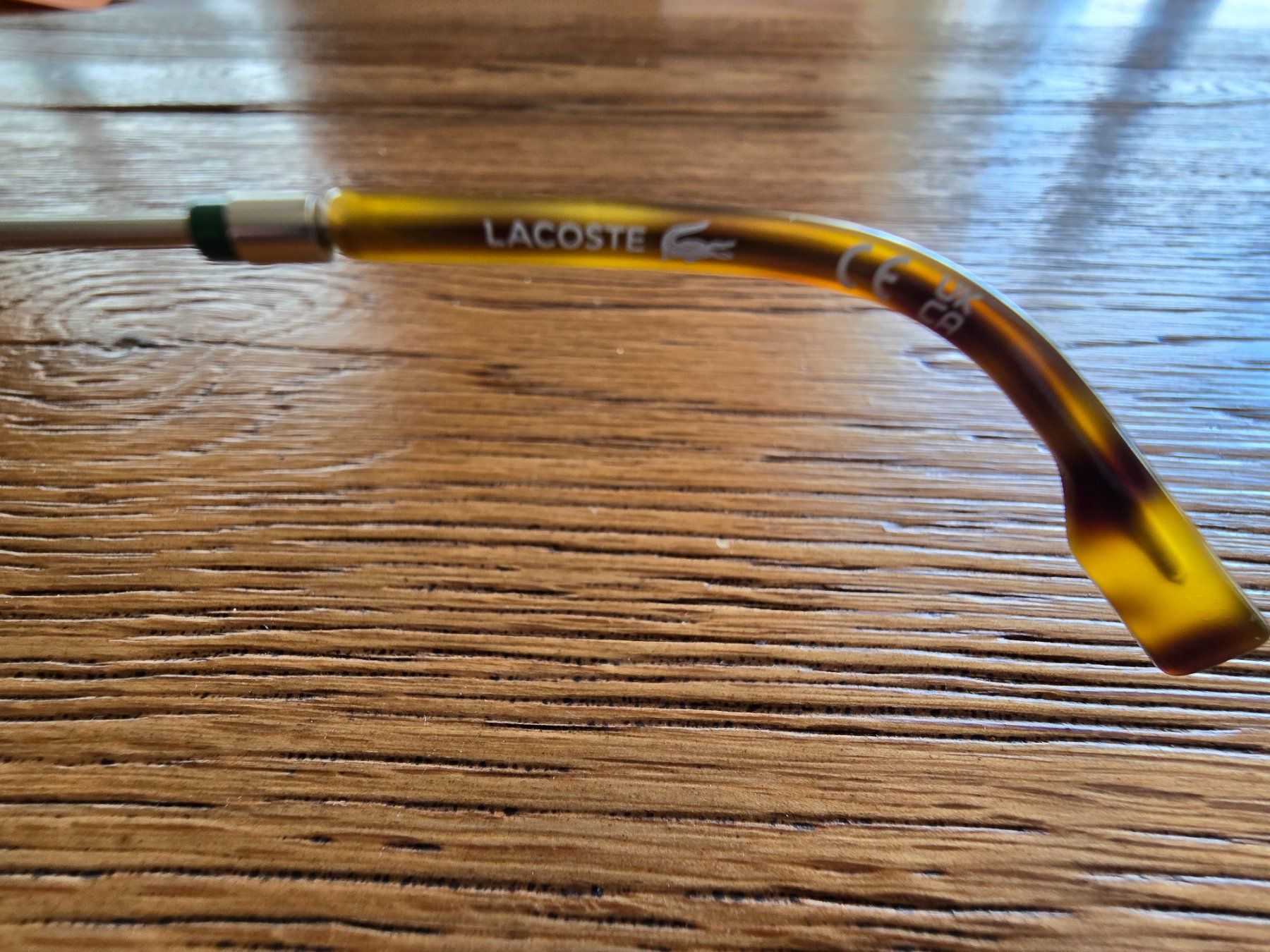 Lacoste Brillen & Gläser: Lacoste LA258 Sonnenbrille – Gebraucht aus Pfäffikon ZH von eggi_ricuser 3