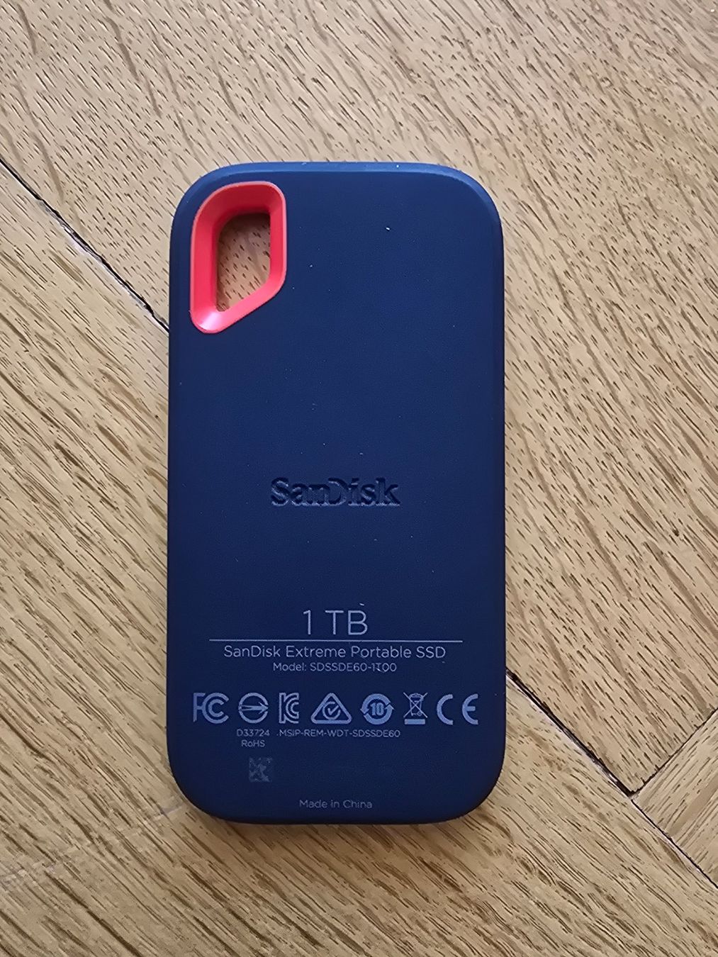 Sandisk Dischi rigidi: SanDisk Extreme Portable SSD 1TB – Usato da Bern venduto da rondal 1