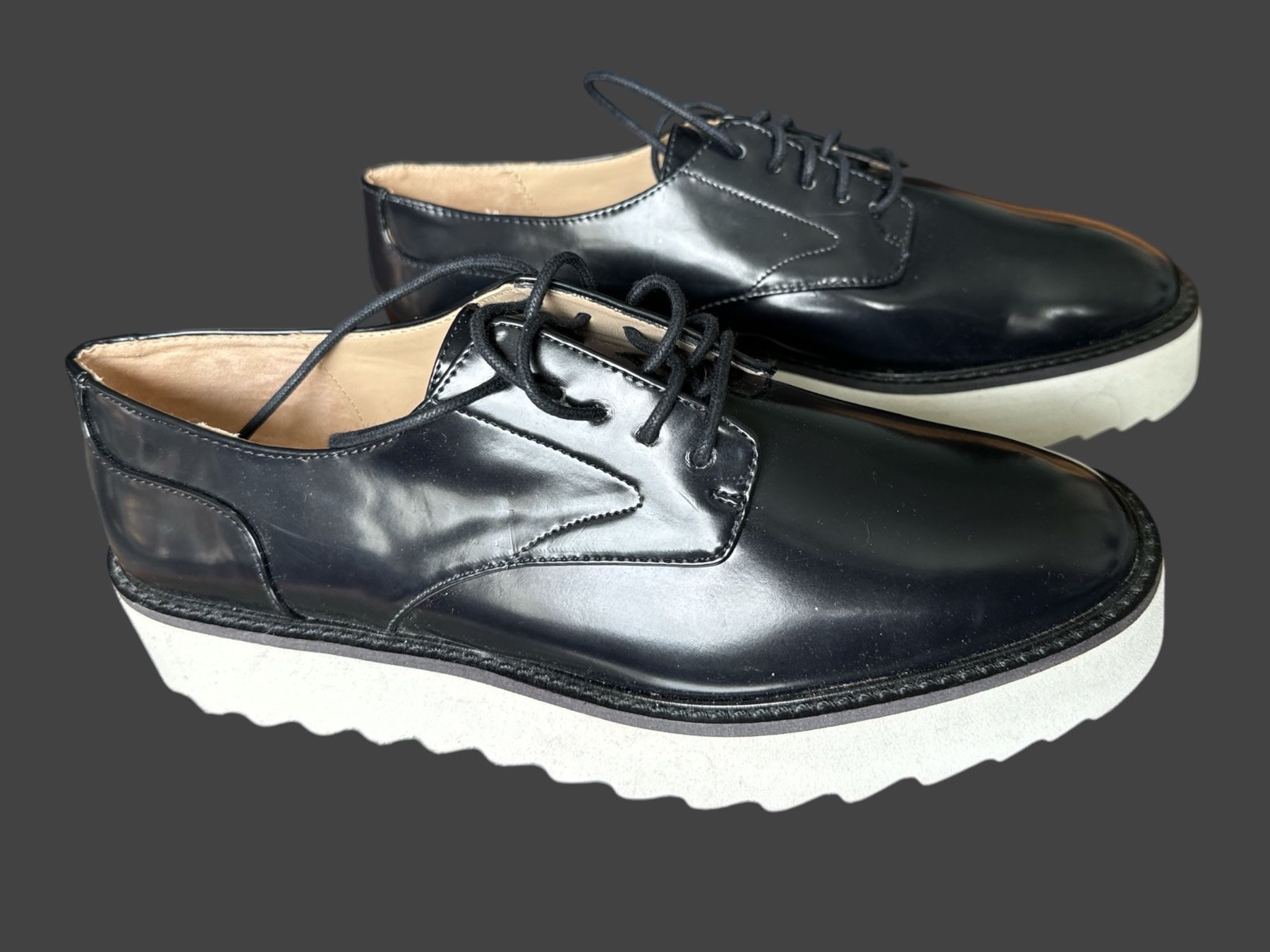 Zara Damenschuhe: Zara chaussures basses – Neu (gemäss Beschreibung) aus Vuisternens-Romont von gol_xp6p 5