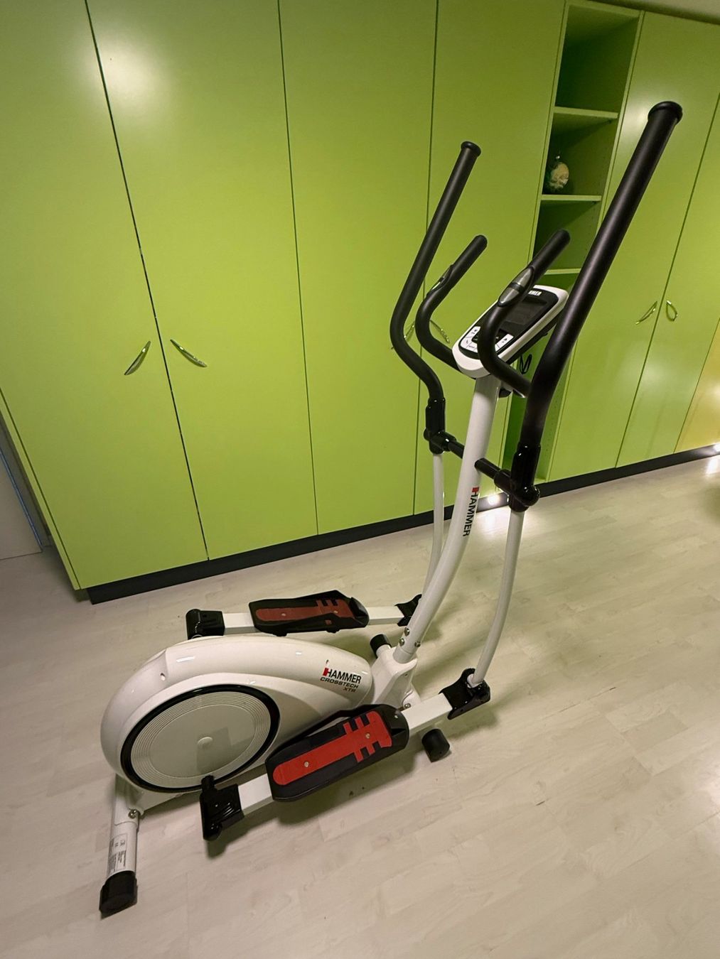 Vélos d'appartement: Hammer Crosstrainer Crosstech XTR – D'occasion à Boniswil par Mefios