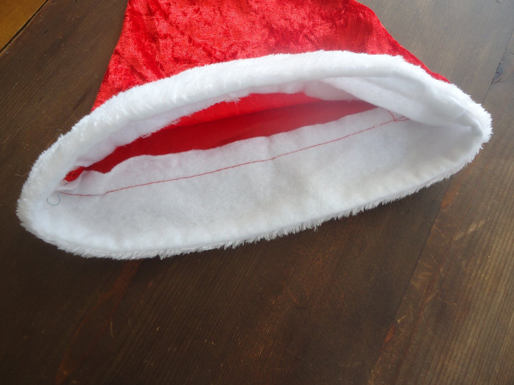 Costumi: Bonnet de Père Noël – Usato da Vessy venduto da mafabe 3