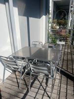 Gartentisch, zapfenschliff mit 4 Stühlen