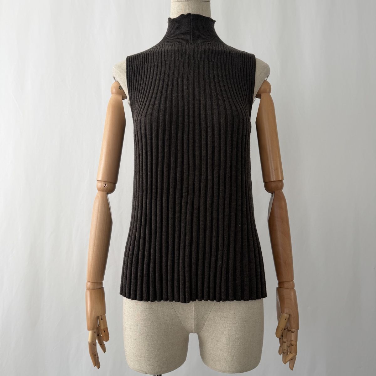 Hemisphere Maglioni & Felpe: HEMISPHERE New Wool Pullover – Nuovo (secondo la descrizione) da Emmen venduto da Colette-Juliette