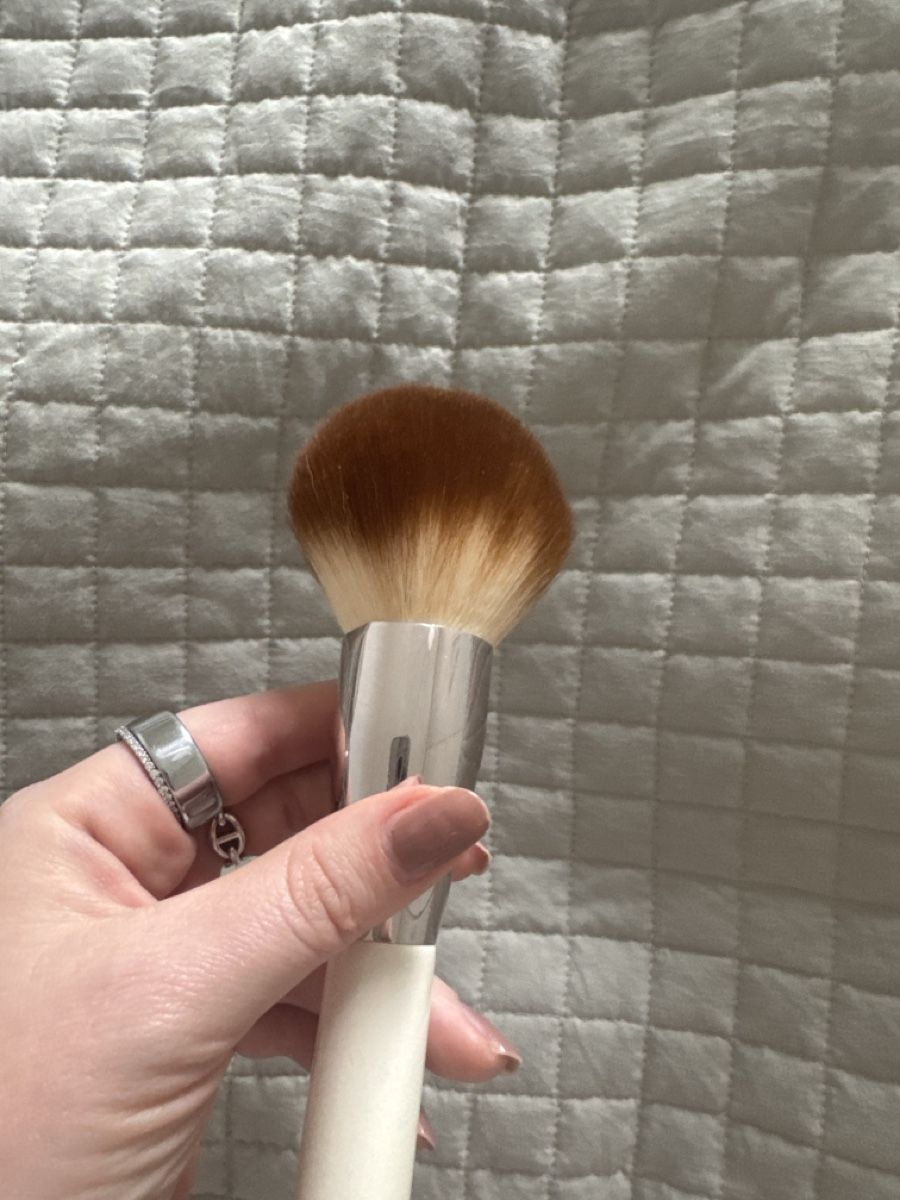 Make-up: La Mer Powder Brush. Great condition. For make-up. – Usato da Fribourg venduto da ksu_65bh 1