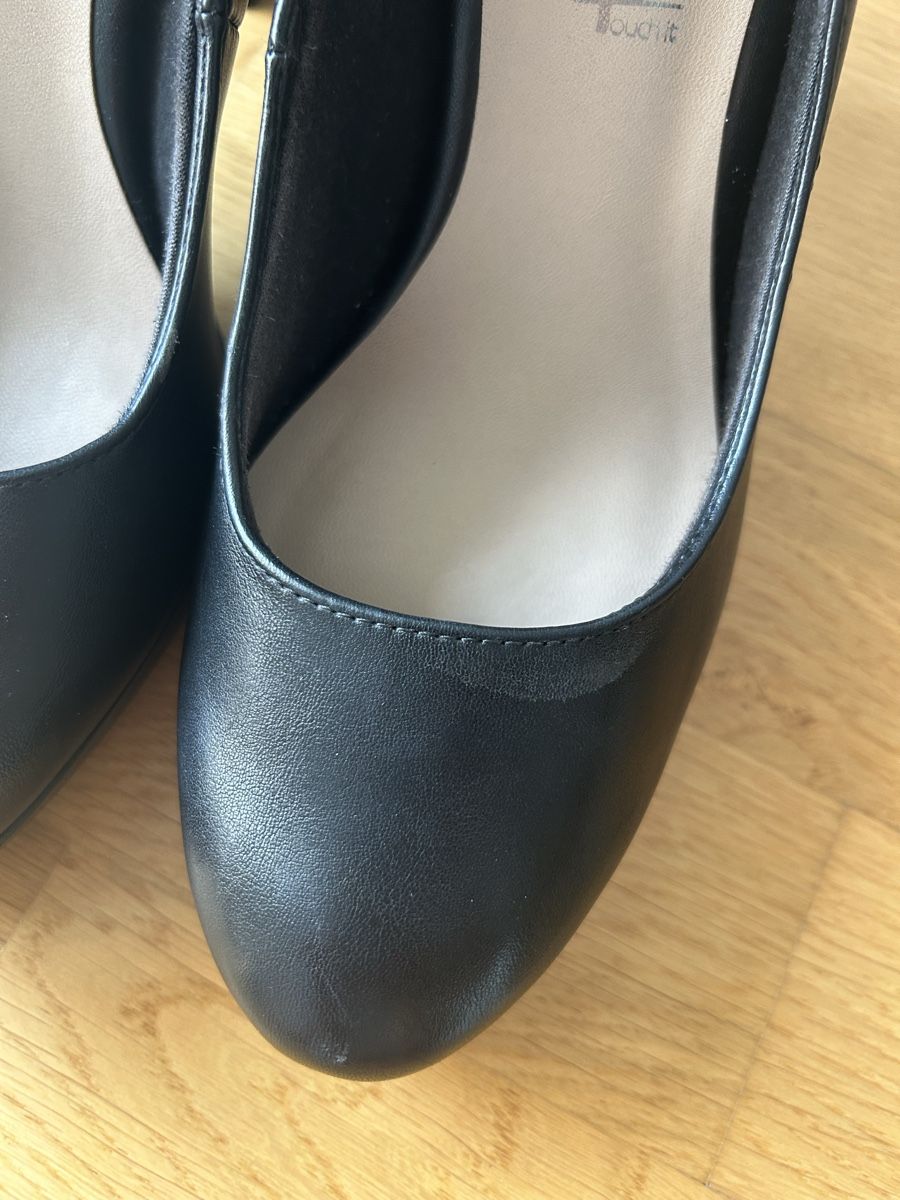 Tamaris Damenschuhe: Tamaris Plateau-Pumps in Schwarz – Gebraucht aus Opfikon von Sili121 2