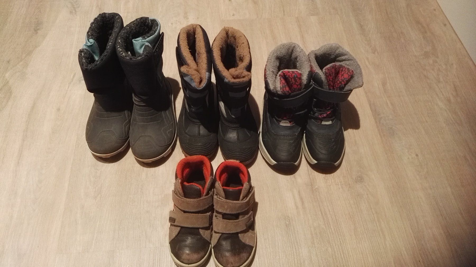 Schuhe für Jungen: Winterstiefel Kinder – Gebraucht aus Egolzwil von mobiledeluxe