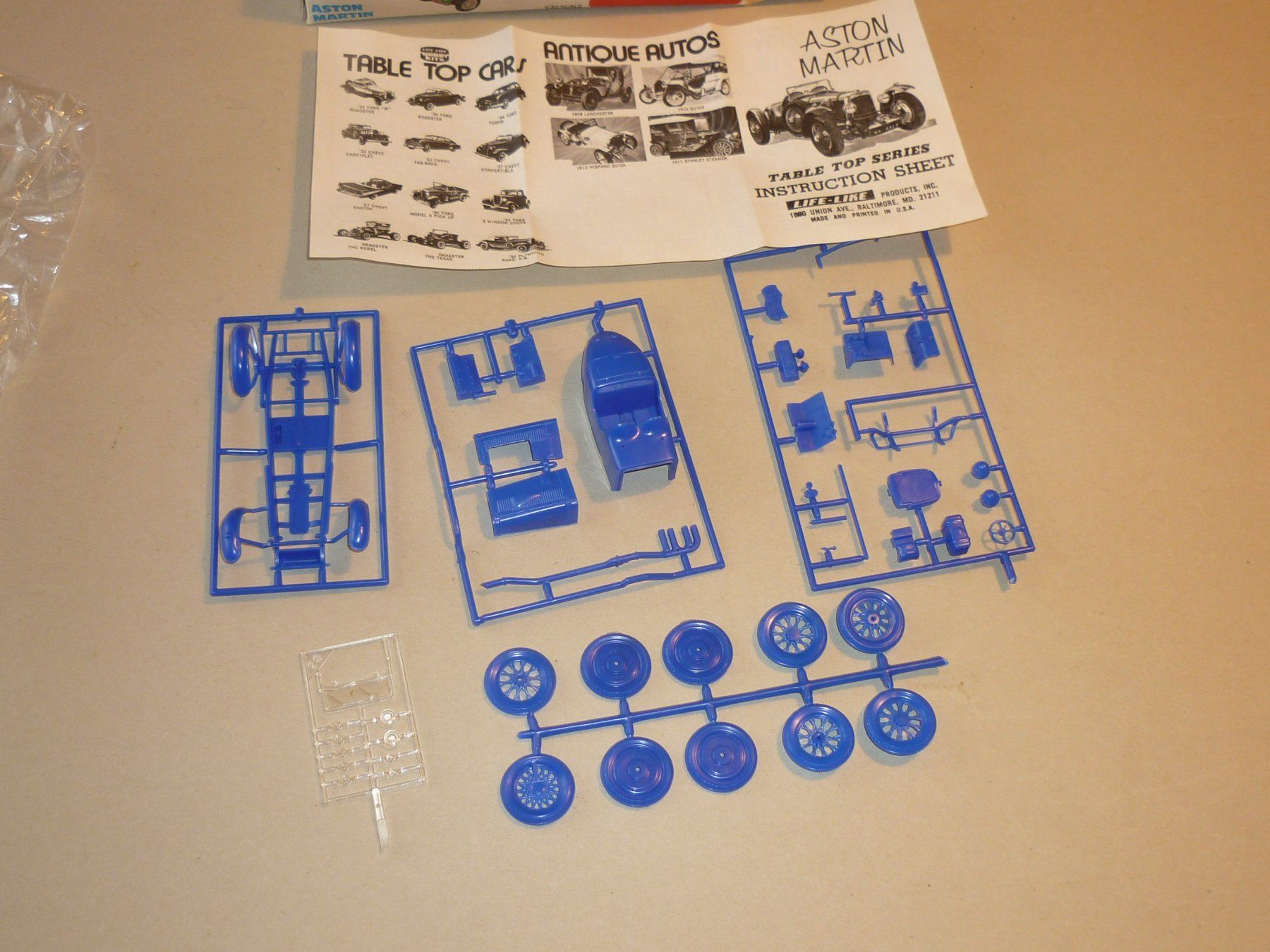 Aston Martin - 1:32 Bausatz von Pyro Life-Like (Gebraucht) in Bern für ...