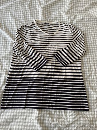 Striped 3/4 sleeve Shirt, Black and White