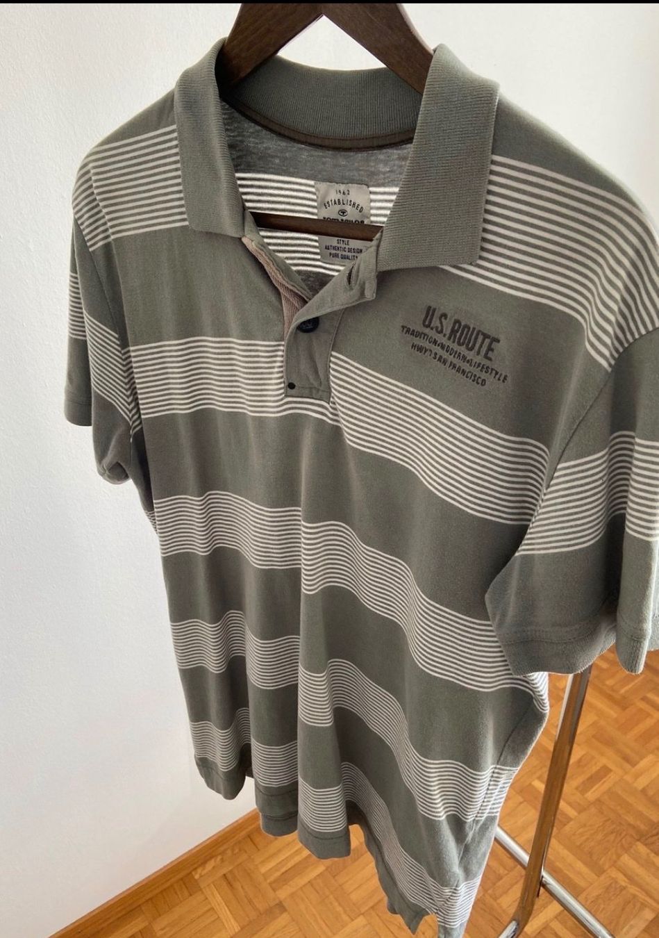 Tom Tailor Maglioni & Felpe: 5 Stück Tom Tailor Kleiderset Pullover Grösse M/L – Usato da Hittnau venduto da Oracel 7