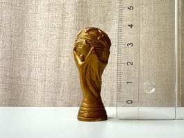 Mini trophée coupe de monde football FIFA porte-clé