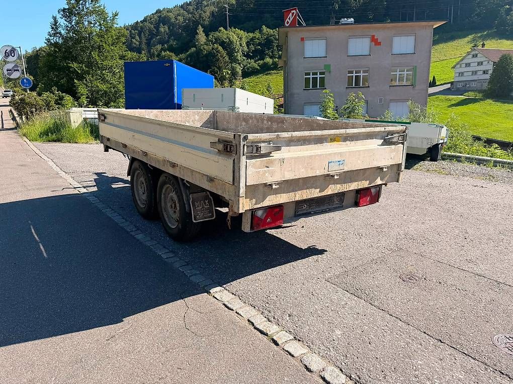 Hapert Remorques: Occasion 3 Seiten Kipper ab MFK Hapert E3500 – D'occasion à Gais par MAX-Anhaenger 1