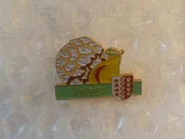 Pin's du Valais avec melon et poire