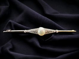 Naturperlen - Diamanten - Brosche um 1935