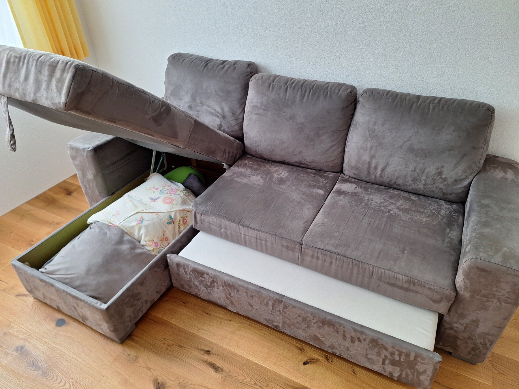 Divani: Stoffsofa grau mit Ablagefach 242x155 – Usato da Mosnang venduto da rom_qt2j 1