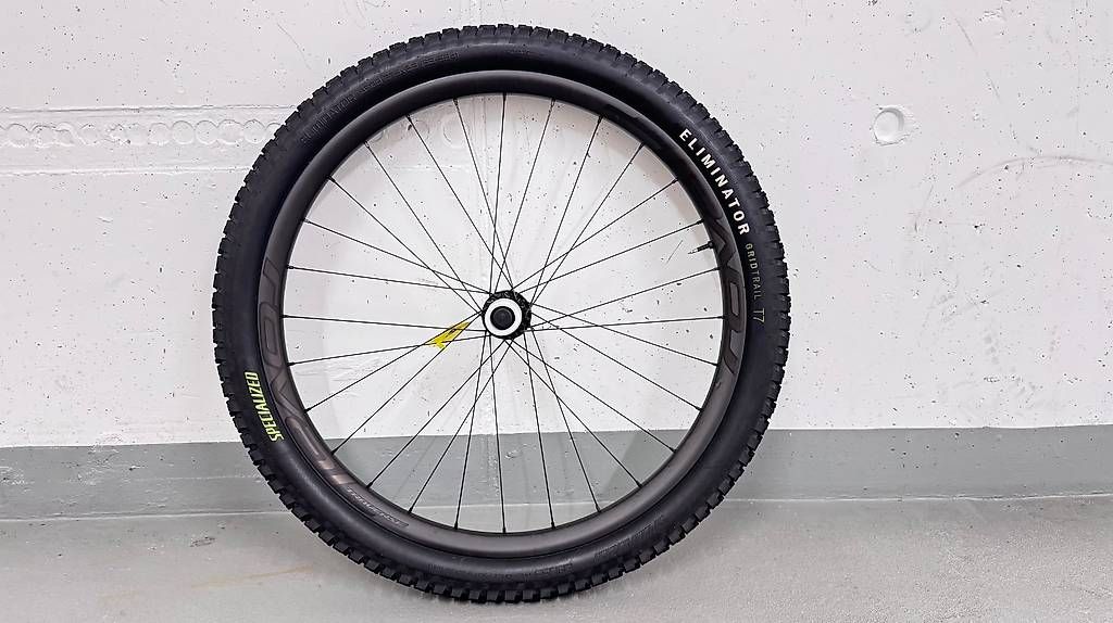 Specialized Pezzi di ricambio: Specialized Hinterrad Roval Traverse 27.5 Carbon – Nuovo (secondo la descrizione) da Wiesendangen venduto da Laamu12 4