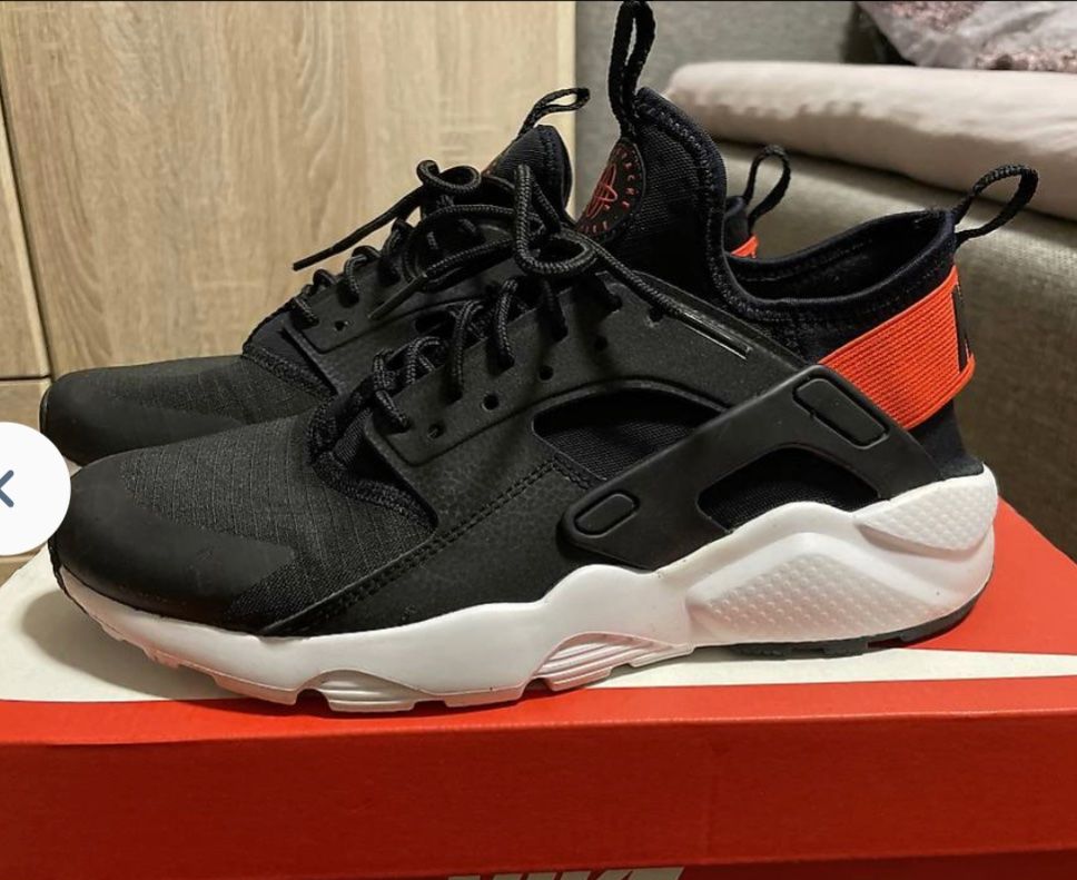 Nike Scarpe da uomo: Nike air huarache run ultra – Usato da Schmitten FR venduto da dia_y5nx 1