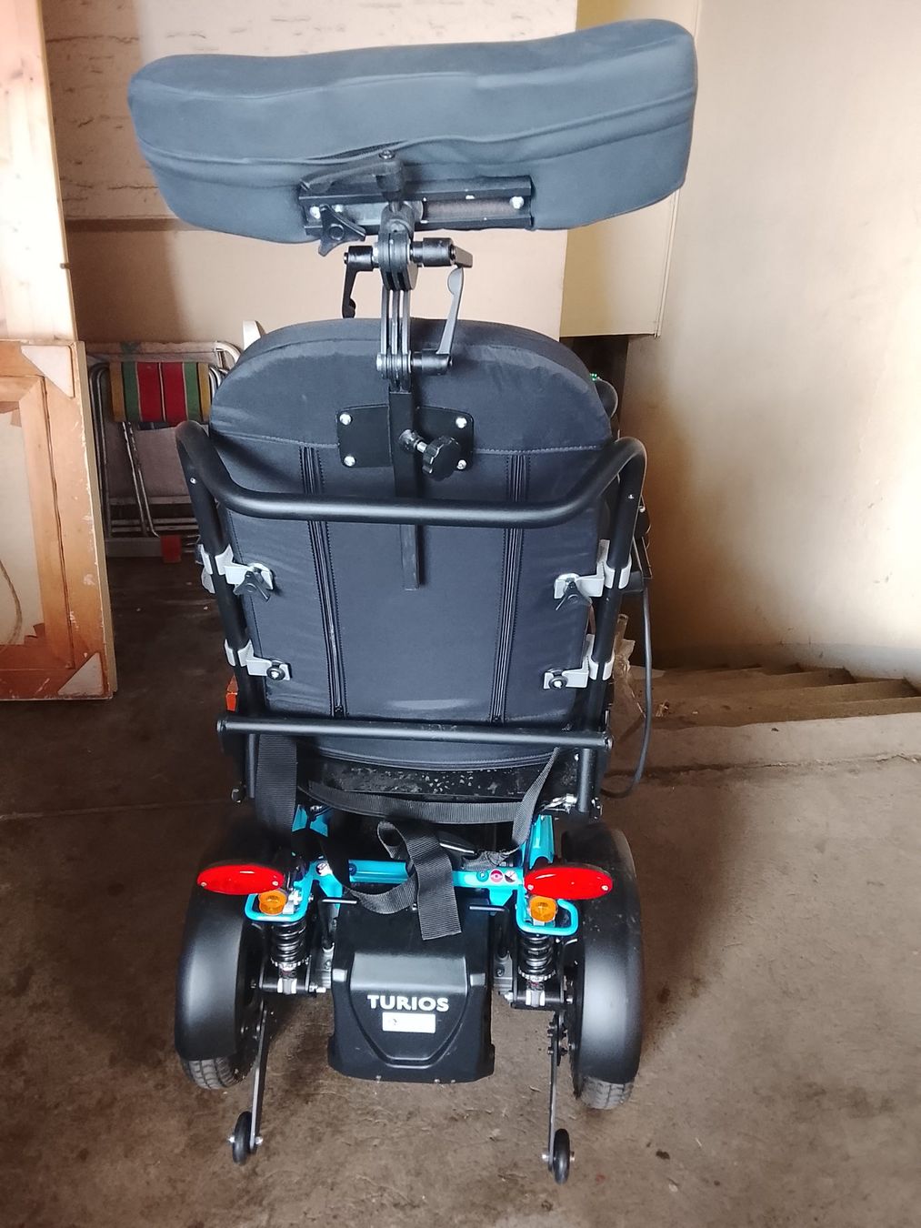 Chaises roulantes: Elektrische Rollstuhl – D'occasion à Zofingen par tra_rq5h 5