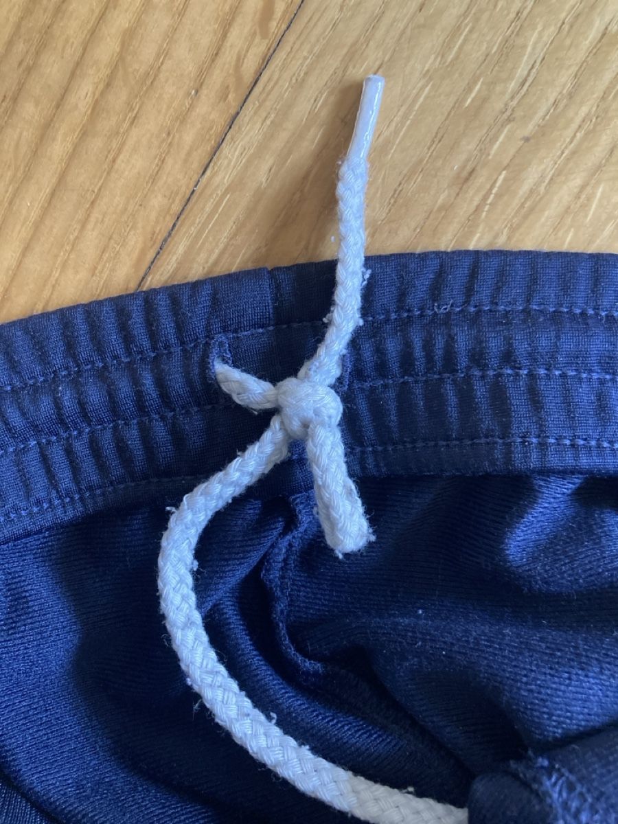 Pantaloni: Trainerhosen – Usato da Zürich venduto da LaraS30 2