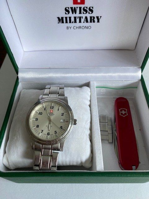 Swiss Orologi: ZWEI UHREN UND EIN MESSER – Difettoso da Chur venduto da silbermon 1