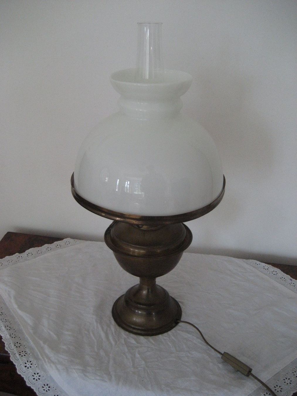 Lampade: Öllampe (elektrisch) – Usato da Dornach venduto da lg11