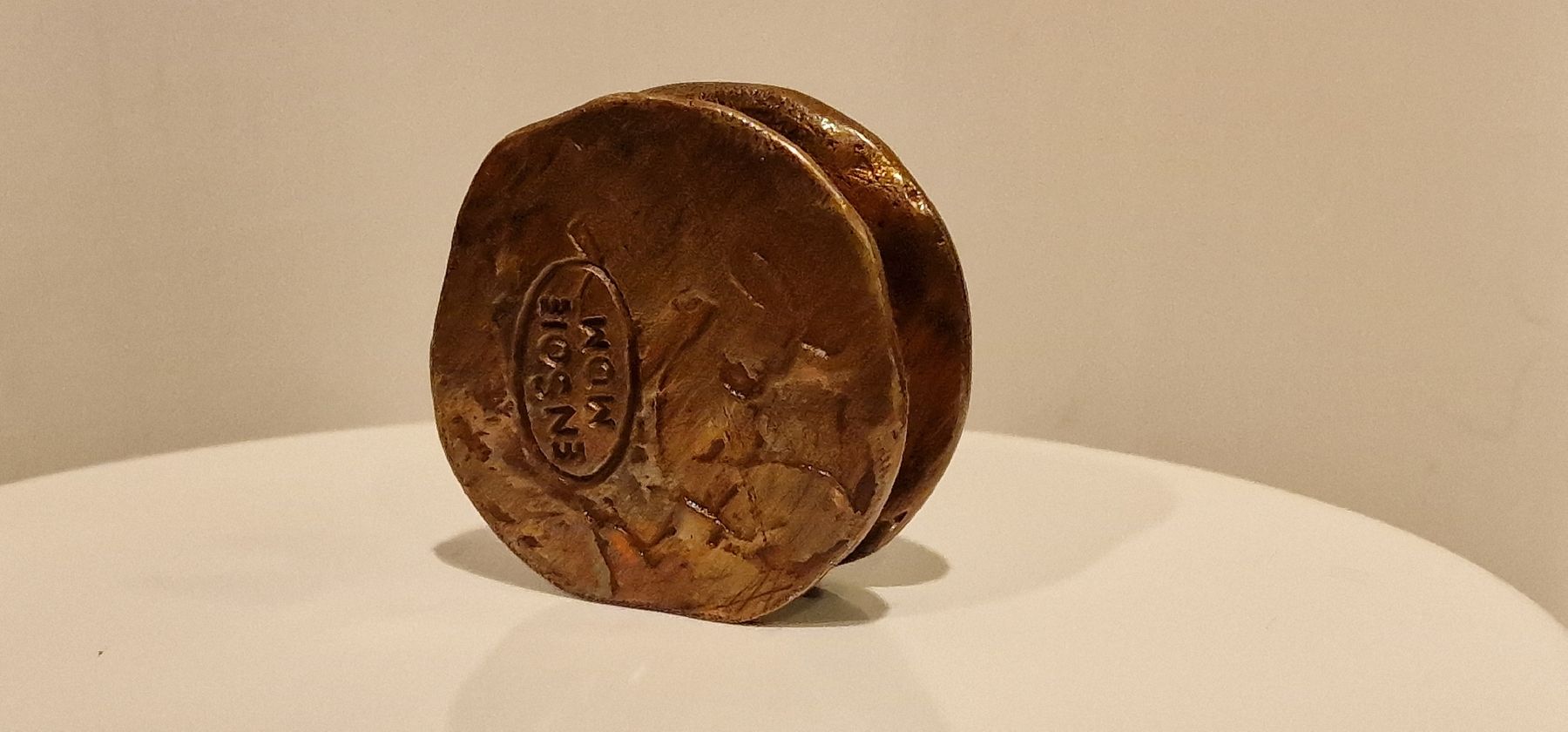 Tutte le decorazioni: Monique Meier - Bronze Objekt enSoie – Usato da ZÜRICH venduto da Arte-24 3