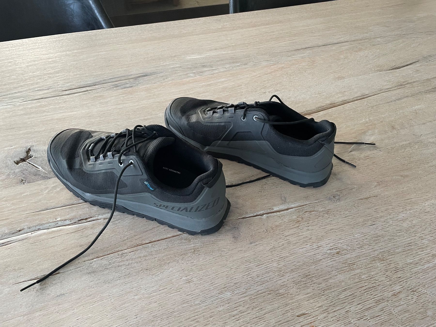 Specialized Herrenschuhe: Bikeschuhe Specialized Rime Flat Gr. 46 – Gebraucht aus Hüttwilen von Music_007 3
