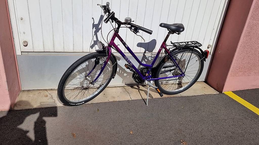 Velos: Bicyclette  Dame  – Gebraucht aus La Tour-de-Peilz von JackDev