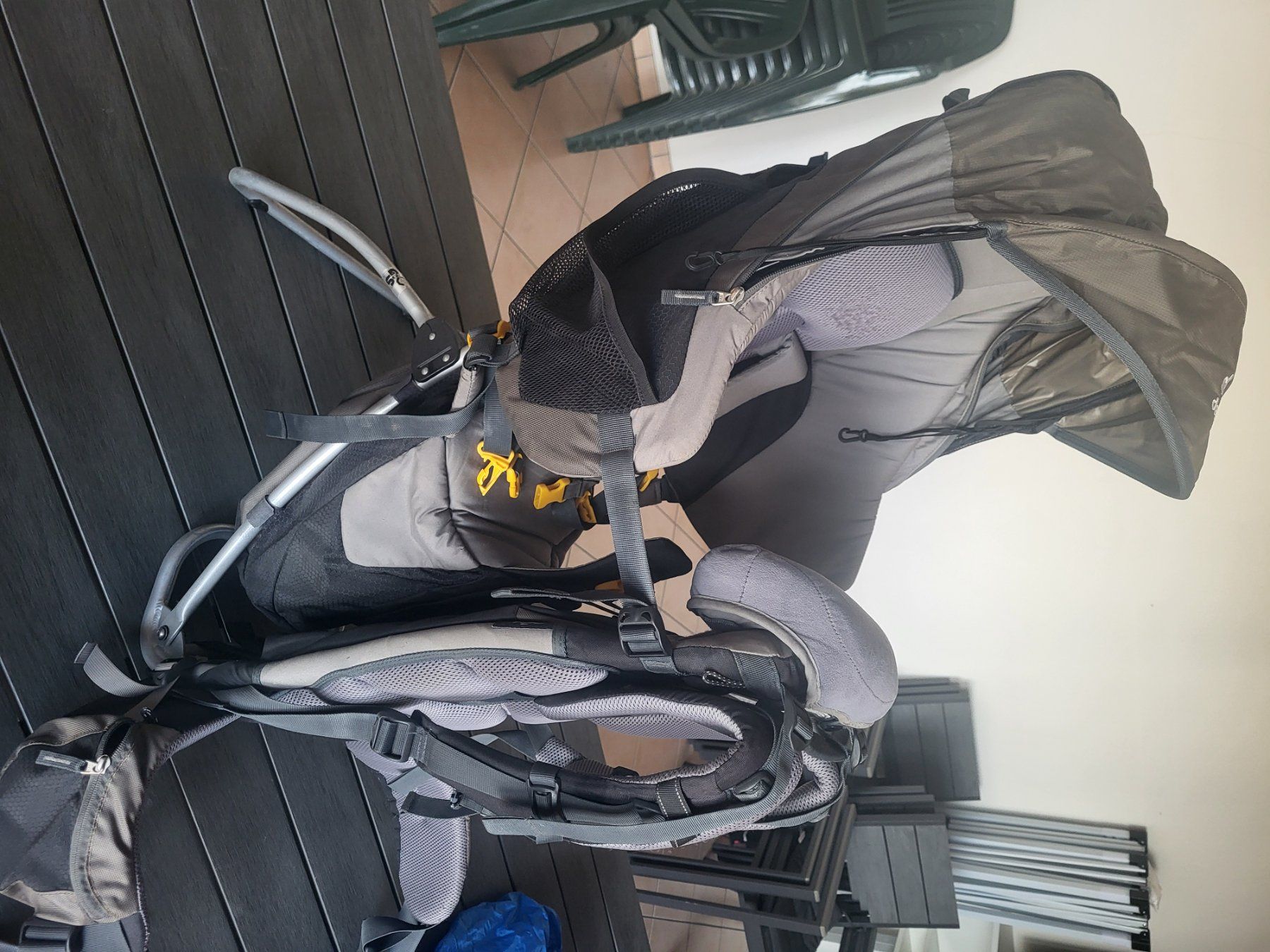 Deuter Kindertaschen: Deuter Kraxe Kindertrage – Gebraucht aus Thal von svsch 3