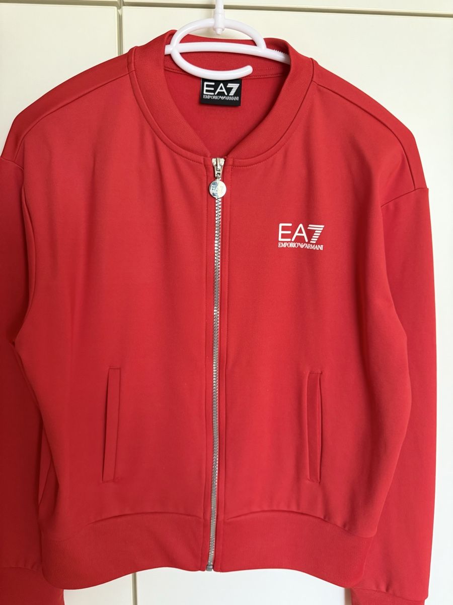 Armani Anzüge & Kostüme: EA7 Trainingsanzug rot Grösse S – Gebraucht aus Lachen SZ von anz_zp7m 1
