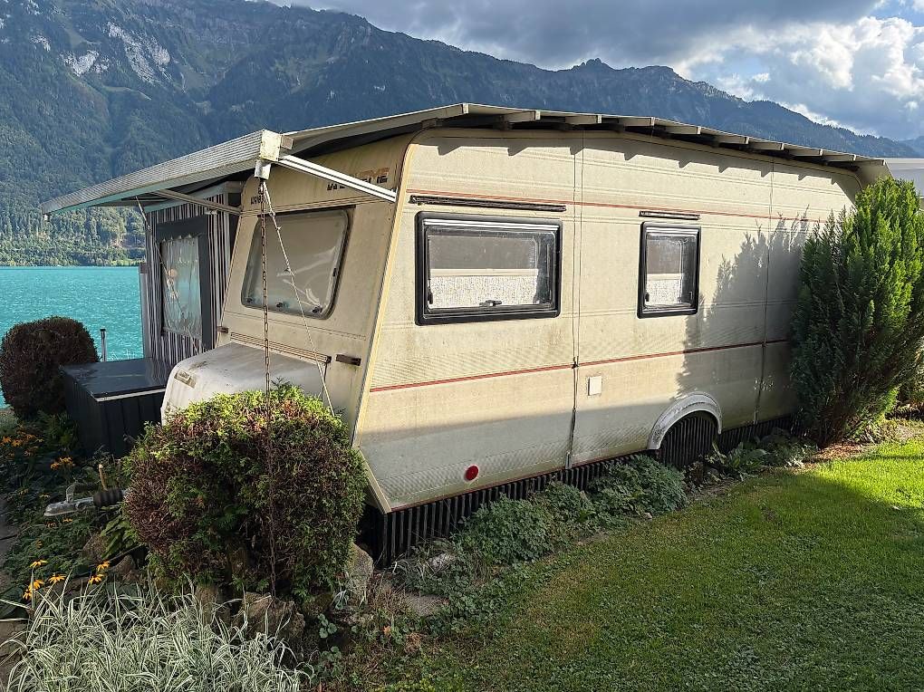 Mobilhome: Wohnwagen mit Vorzelt, Überdachung – Usato da Spiegel b. Bern venduto da homi86 4