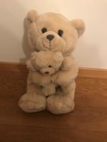 Grosser Teddy mit kleinem Teddy trennbar
