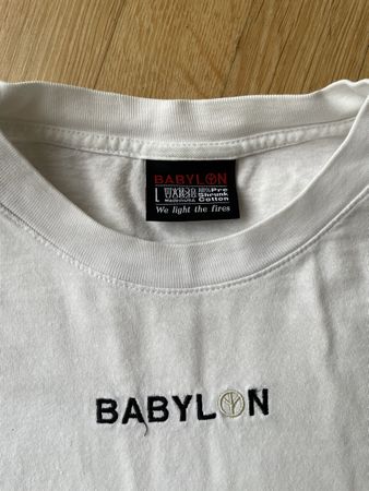 BABYLON VINTAGE LARGE TEE VERY GOOD CONDITION