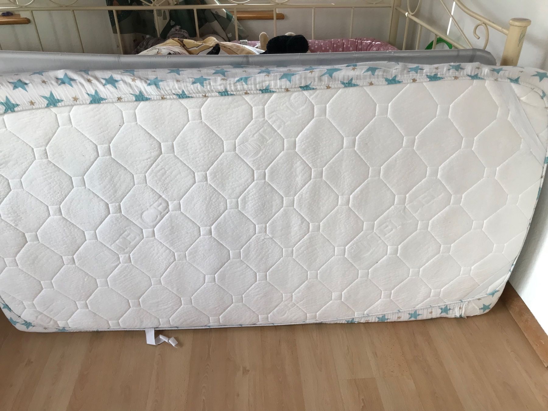 Letti: Babybett höhenverstellbar – Usato da Biel-Benken BL venduto da cg1000 3