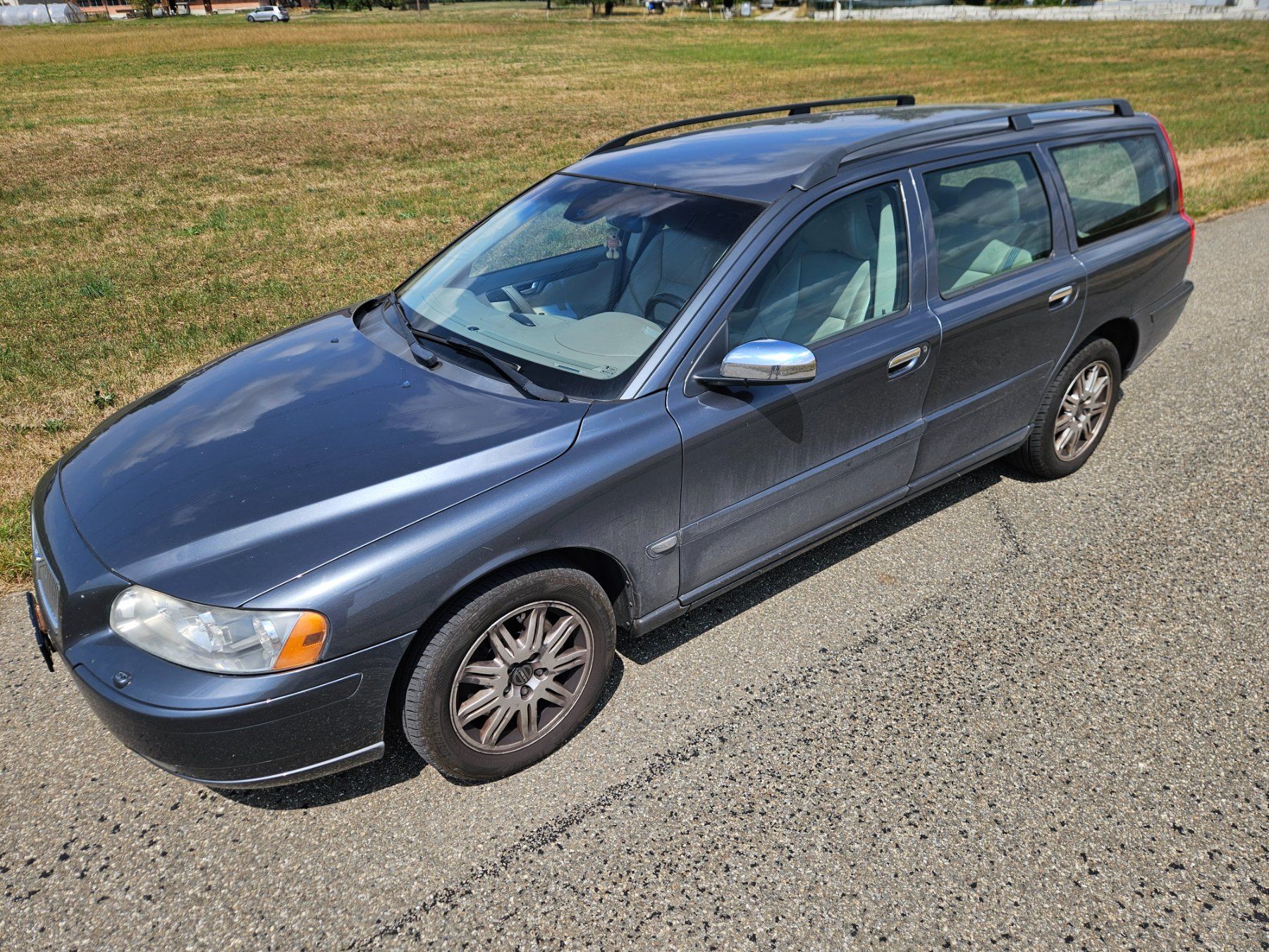 Volvo Automobili: Volvo V70 2.5T AWD – Usato da Wängi venduto da mare76