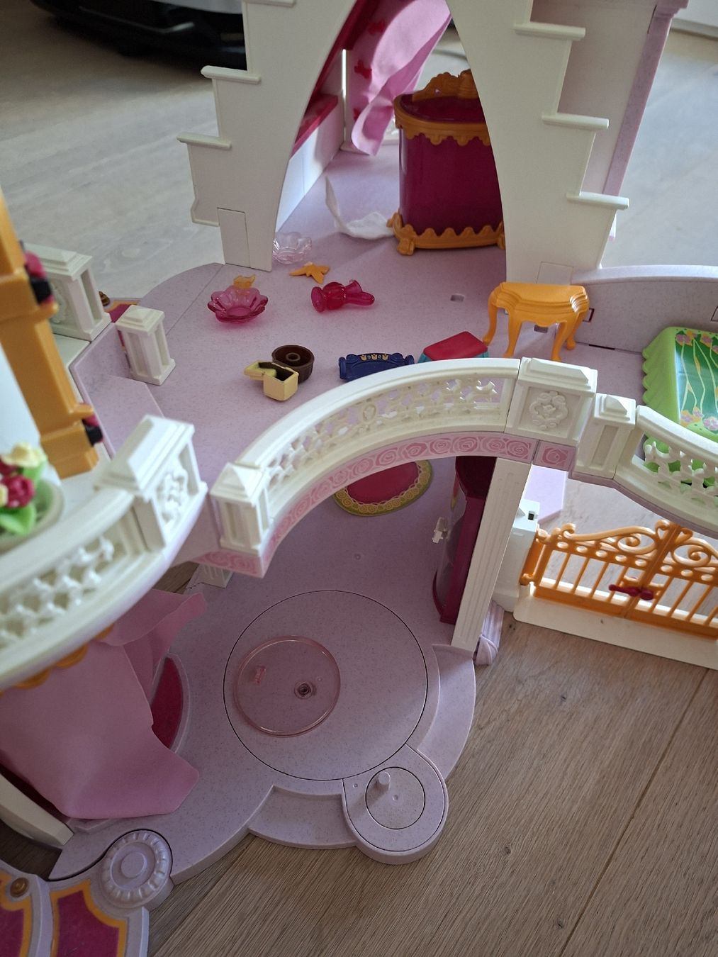 Playmobil Giocattoli: Playmobil Schloss gross  – Usato da Meinisberg venduto da Destiny1972 6
