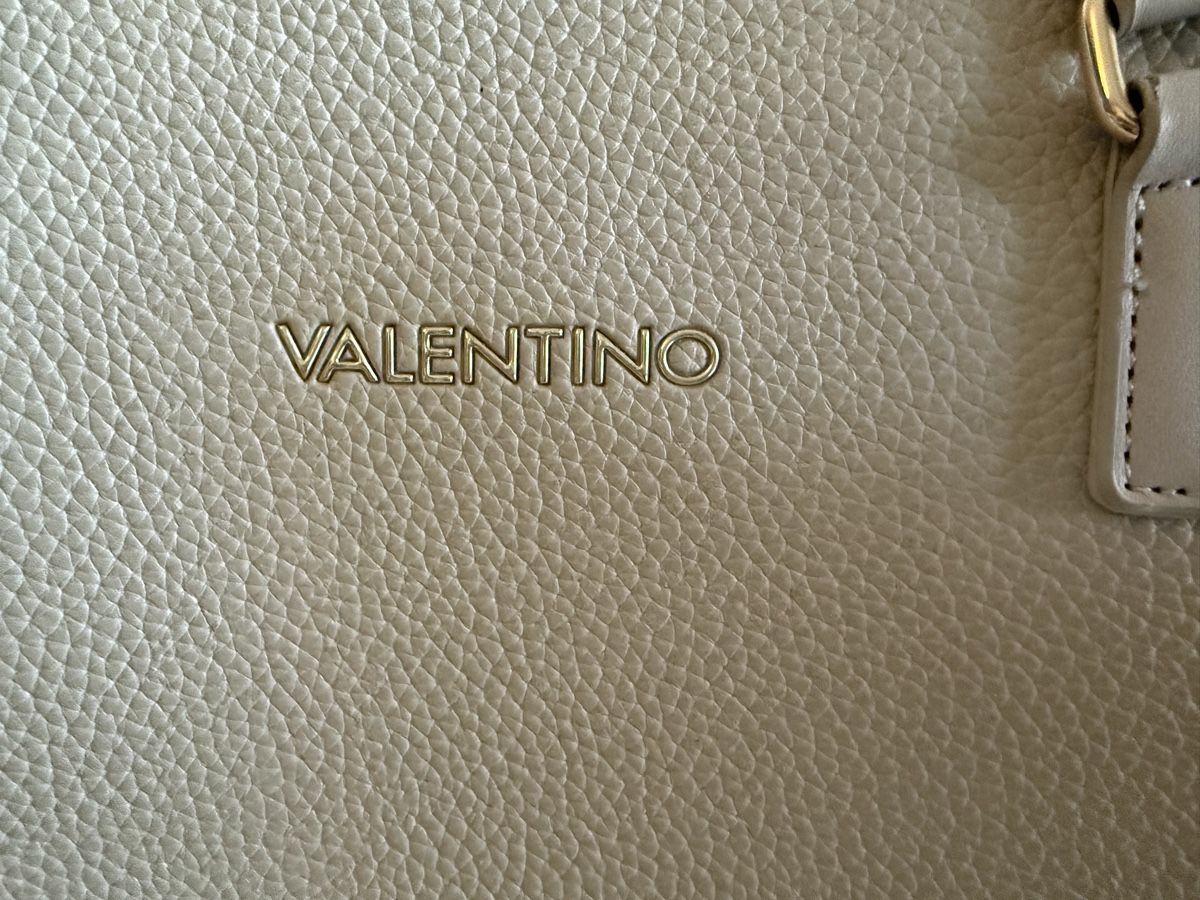 Valentino Sacs femmes: Valentino Shopper Tasche grau – D'occasion à Stallikon par Weihnachtsgnom 1