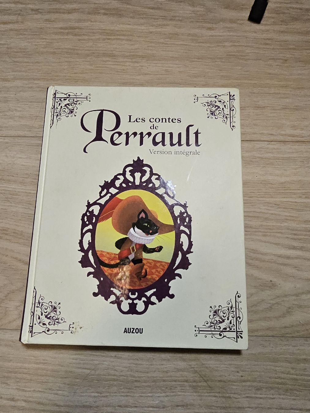 Libri: Contes de Perrault Version Intégrale, Auzou – Usato da La Joux FR venduto da car_ck96