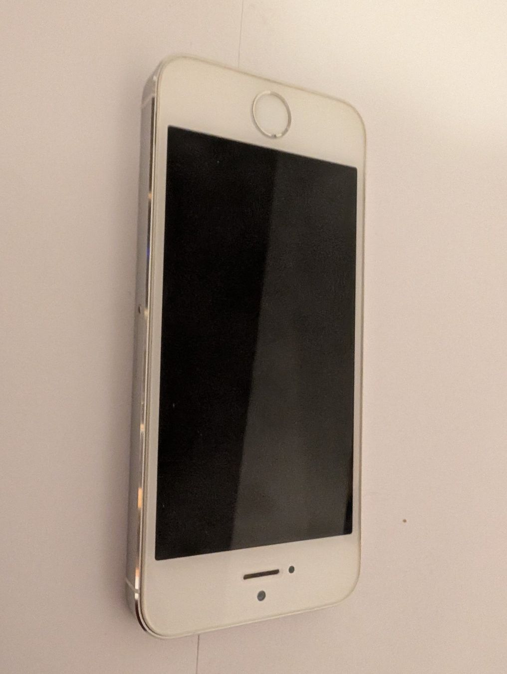 Apple Handys / Smartphones: iPhone 5s A1530 – Defekt aus Riehen von fab_972b 1