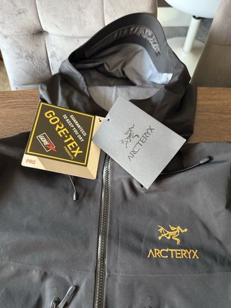 Arc'teryx Beta